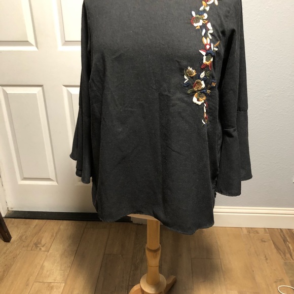 Philosophy Republic Embroidered Top - Picture 8 of 14